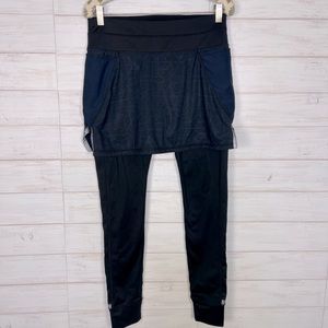 Athleta 2 in 1 Leggings and Skirt - Size Small